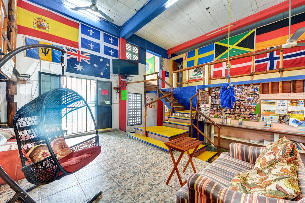 Hostel Playa Playa del Carmen Ngoại thất bức ảnh