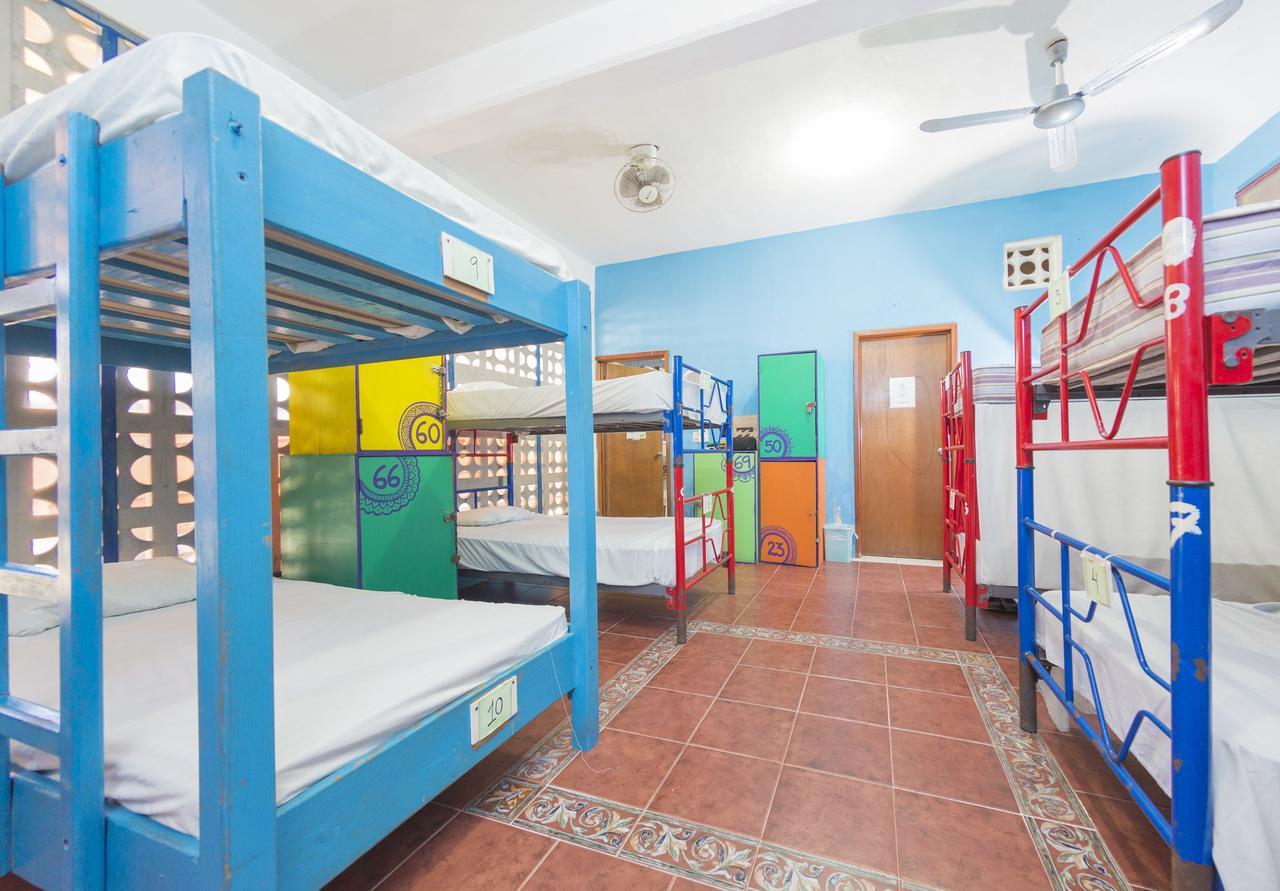 Hostel Playa Playa del Carmen Ngoại thất bức ảnh