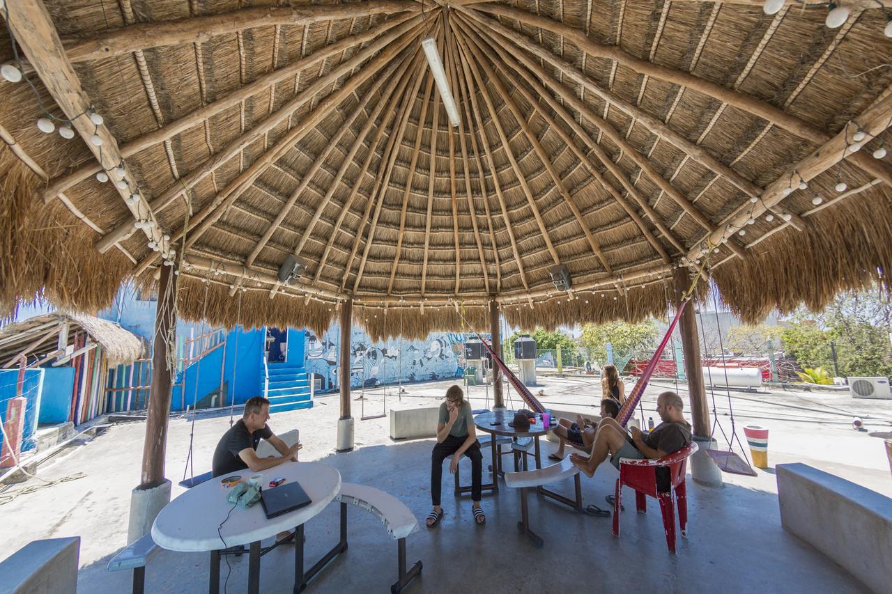 Hostel Playa Playa del Carmen Ngoại thất bức ảnh