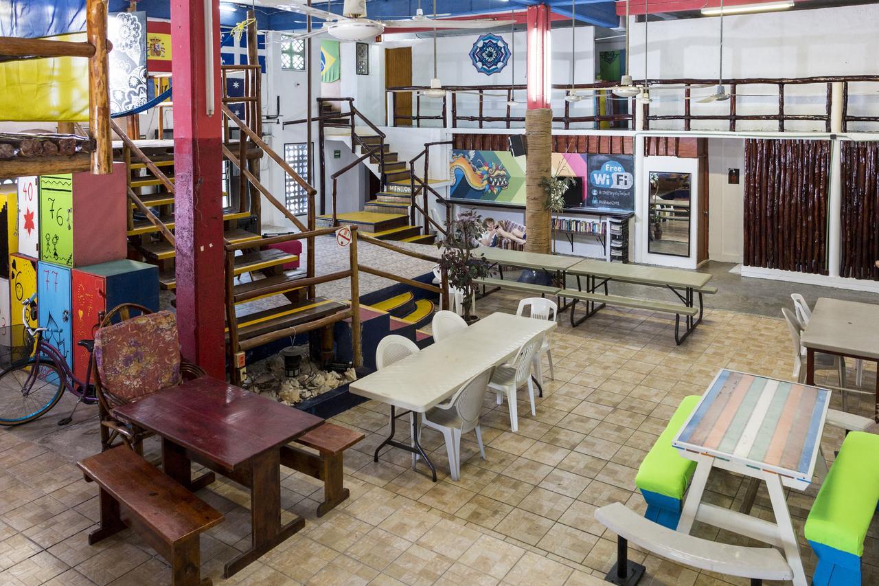 Hostel Playa Playa del Carmen Ngoại thất bức ảnh